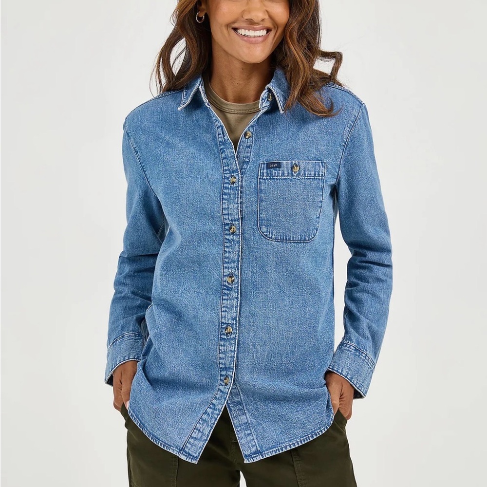 Lee Women's Blue Button Down Shirt